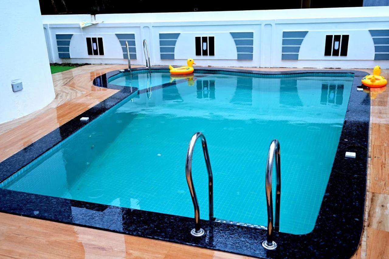 White House Villa-Private Pool Navelim 외부 사진